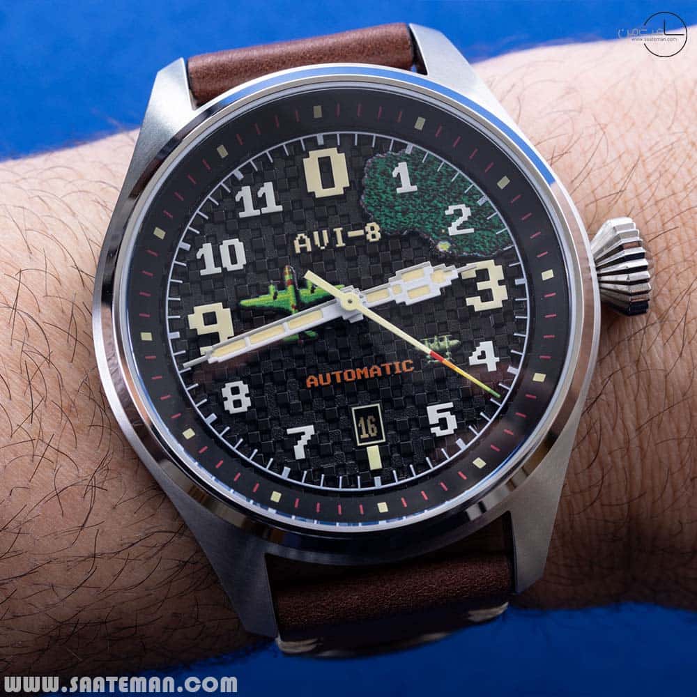 ساعت ای وی ایت اتوماتیک 1942 پیکسل
