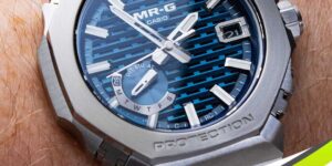 بهترین ساعت جی شاک مردانه MR-G MRGB2100D-2A